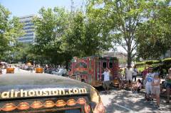 2006_ArtCar_3_Parade 272 